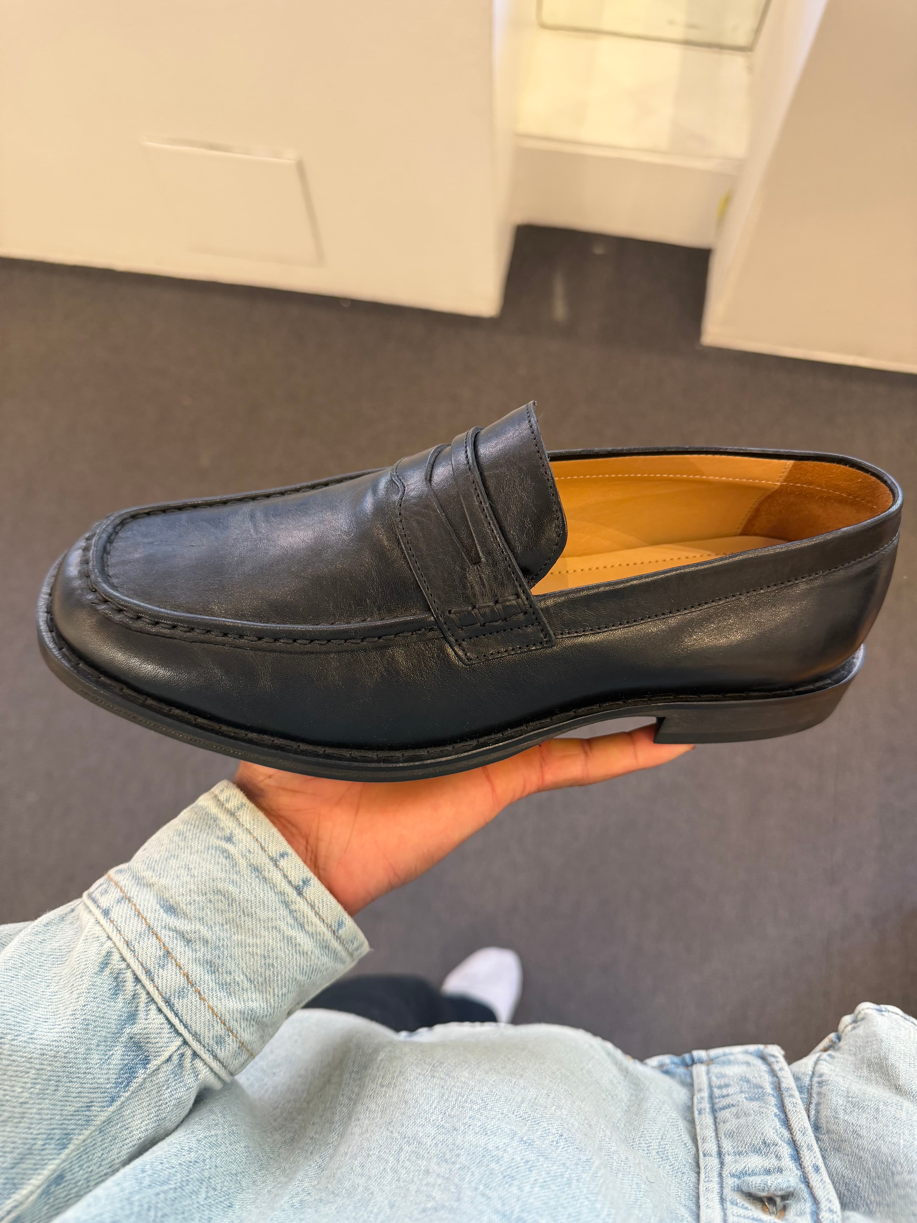 light loafer  1